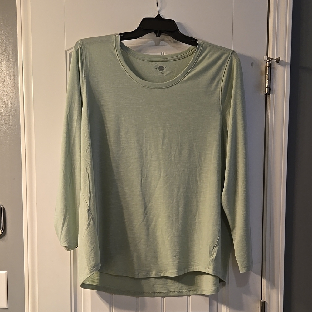 NWT 3x Light Green Women's Body & Sol Top
